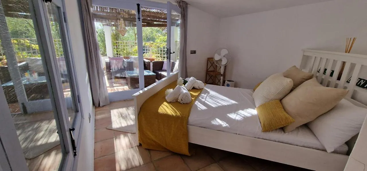 Holiday home Finca La Yedra In La Alqueria Malaga