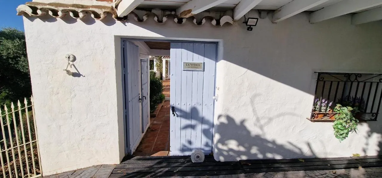 Finca La Yedra In La Alqueria Malaga